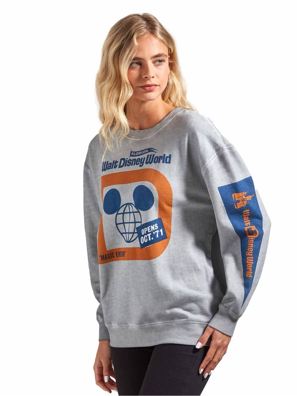 ✨ Disney World 50th Anniversary Collection Sweatshirt Pullover – Size M (Unisex)